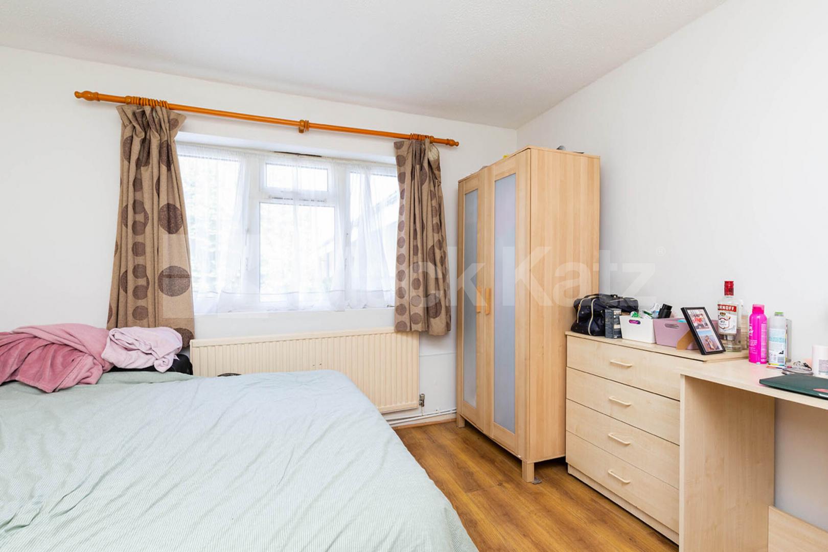 spacious 2 double bedroom 1 bath property close to tube and amenities  Kerwick Close, Caledonian Road / Barnsbury 